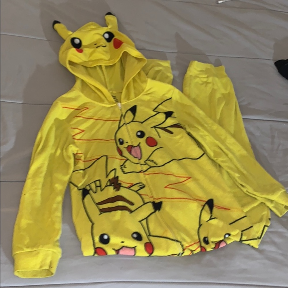 Boys Pajamas & Onesie’s